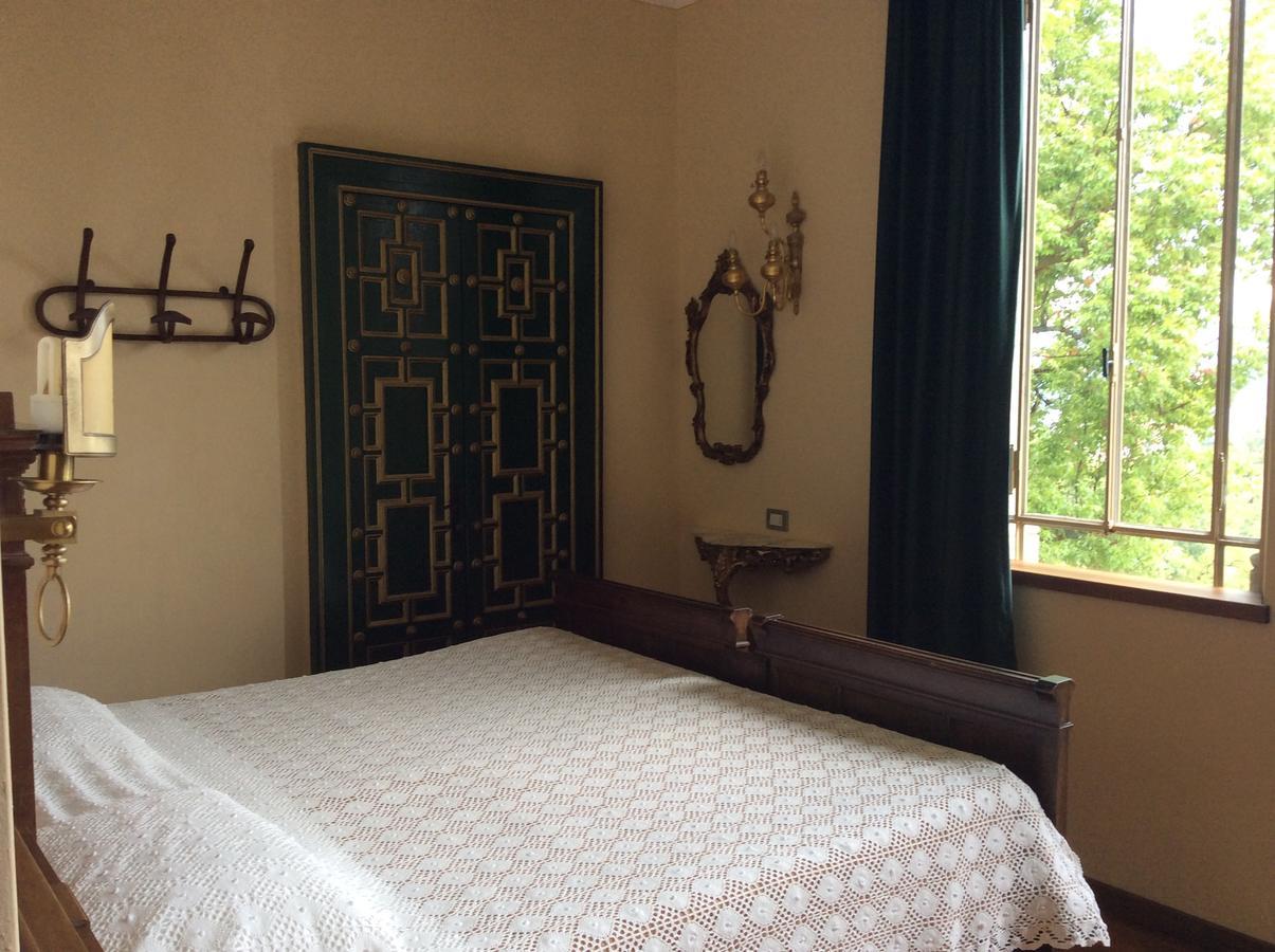 Hotel Villa Della Quercia Verbania Buitenkant foto