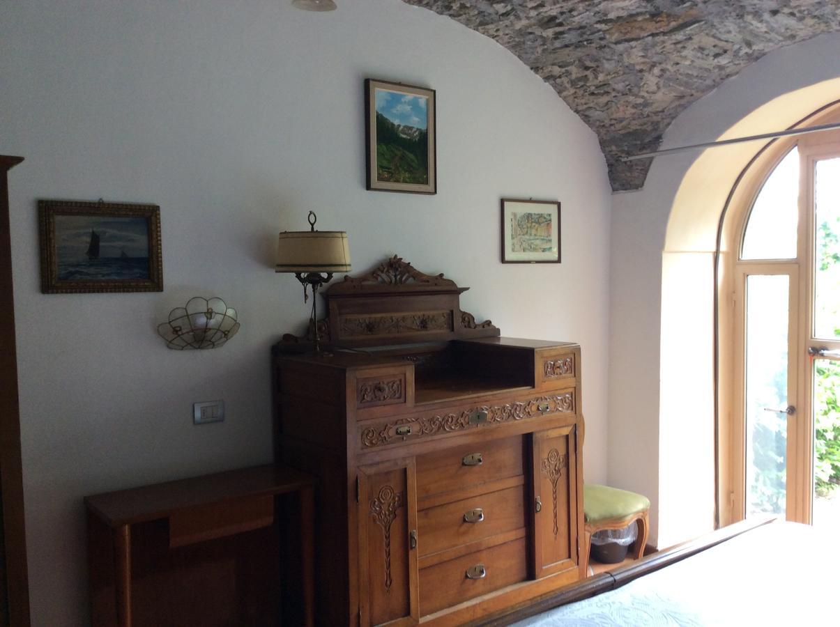 Hotel Villa Della Quercia Verbania Buitenkant foto