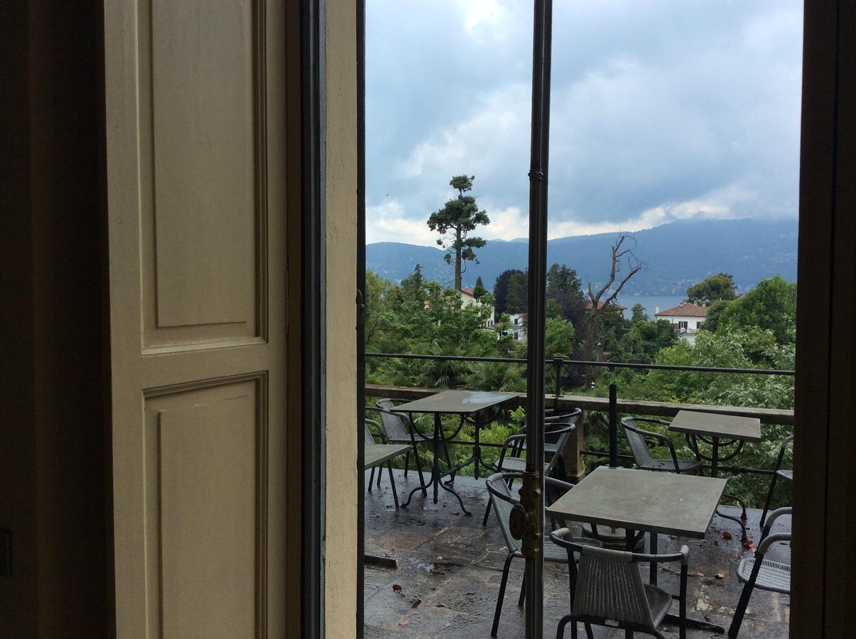 Hotel Villa Della Quercia Verbania Buitenkant foto