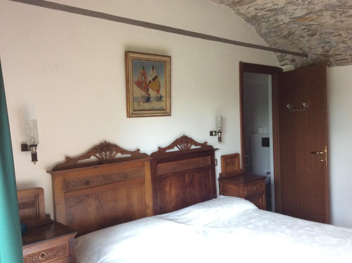 Hotel Villa Della Quercia Verbania Buitenkant foto